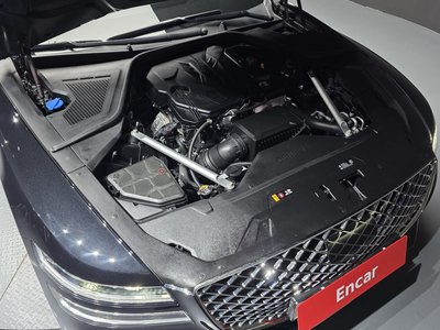 GENESIS G80 (RG3) - 7