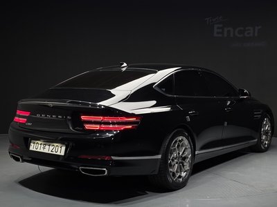 GENESIS G80 (RG3) - 3