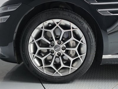 GENESIS G80 (RG3) - 6