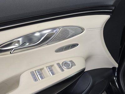 2021 Genesis GV70 — миниатюра 27