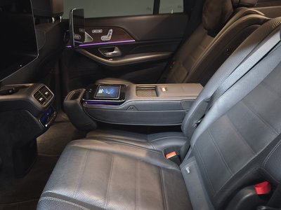 MERCEDES-BENZ GLS - 10