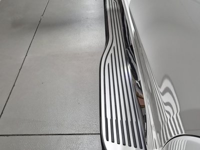 MERCEDES-BENZ GLS - 3