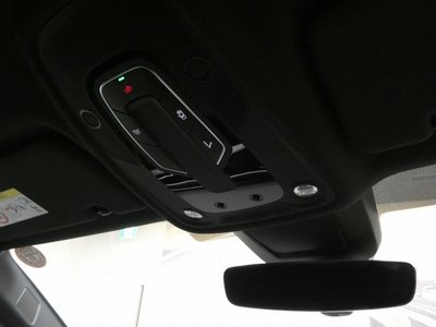 صورة مصغرة 51 لـ 2025 AUDI Q8