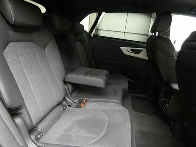 صورة مصغرة 31 لـ 2025 AUDI Q8