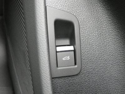 صورة مصغرة 43 لـ 2025 AUDI Q8