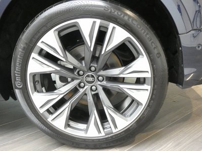 صورة مصغرة 15 لـ 2025 AUDI Q8