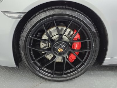 PORSCHE 911 - 6