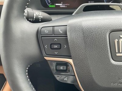 2024 Toyota CROWN SPORT 照片 5