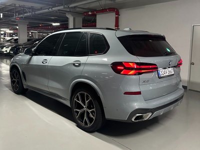 2026 BMW X5 photo 4