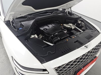GENESIS GV80 - 8
