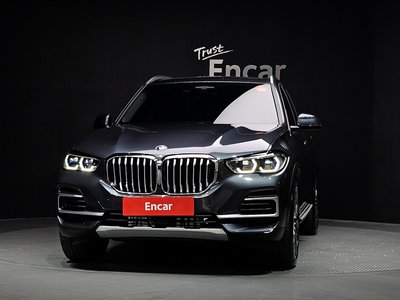 صورة 2 لـ 2022 BMW X5