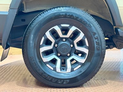 2025 Toyota LAND CRUISER 70 — миниатюра 24