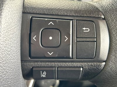 2025 Toyota LAND CRUISER 70 — миниатюра 35