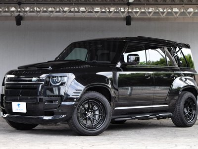 LAND ROVER DEFENDER - 5