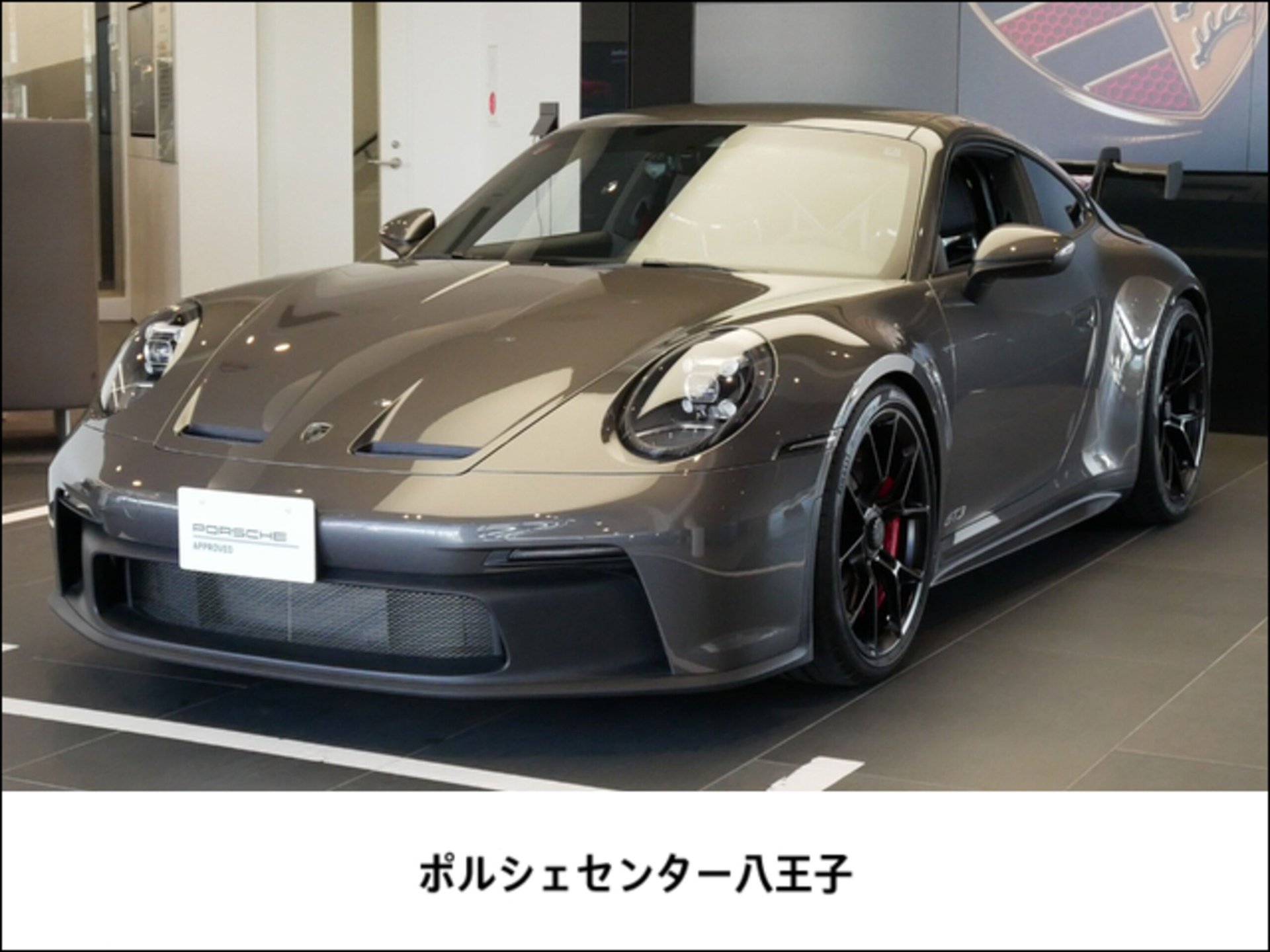 PORSCHE 911 - View 1