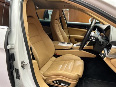 PORSCHE PANAMERA - 7