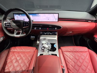 صورة 5 لـ 2024 Genesis GV70