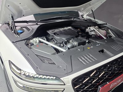 صورة 7 لـ 2024 Genesis GV70