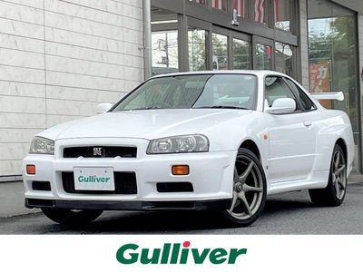 NISSAN SKYLINE GT-R - 1