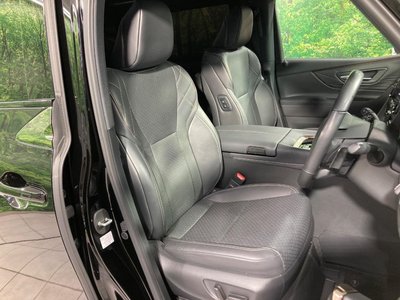 TOYOTA VELLFIRE - 8