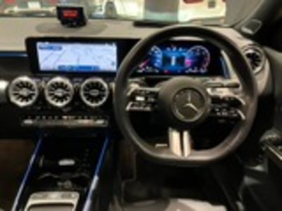 2024 Mercedes-BENZ GLB 缩略图 13