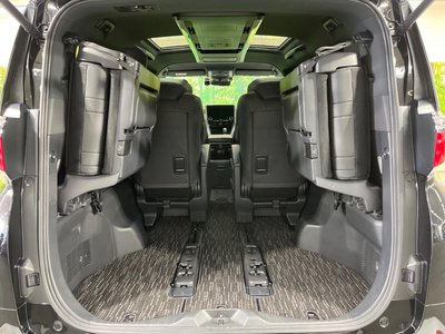 2023 Toyota ALPHARD — миниатюра 11