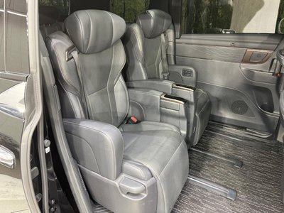 2023 Toyota ALPHARD photo 9
