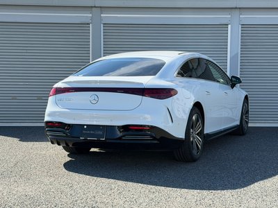 MERCEDES-BENZ EQS - 9