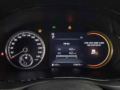 صورة 8 لـ 2021 Genesis GV70