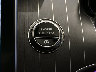 2025 MERCEDES-BENZ C-CLASS — миниатюра 25