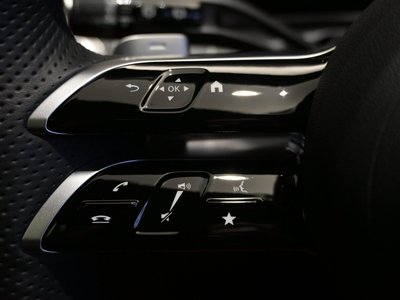 2025 MERCEDES-BENZ C-CLASS — миниатюра 21