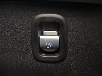 2025 MERCEDES-BENZ C-CLASS — миниатюра 19