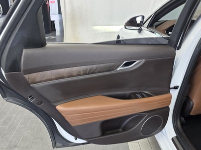 2022 Genesis G80 (RG3) thumbnail 15