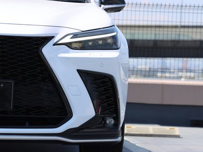 2023 Lexus NX — миниатюра 13