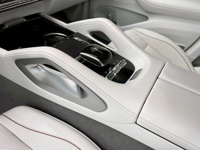 2022 Mercedes-BENZ GLS MAYBACH thumbnail 38