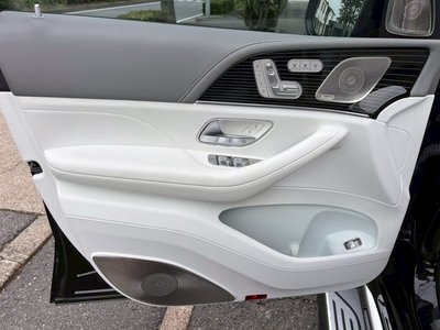 2022 Mercedes-BENZ GLS MAYBACH thumbnail 32