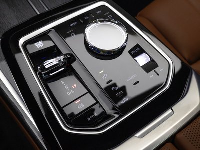 صورة 9 لـ 2026 BMW 7 SERIES