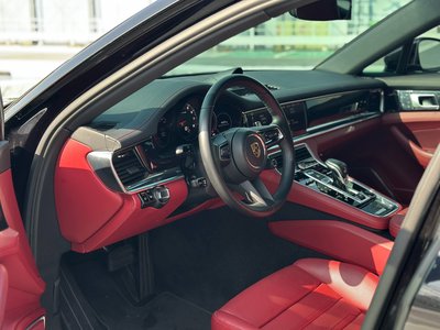 PORSCHE PANAMERA - 5