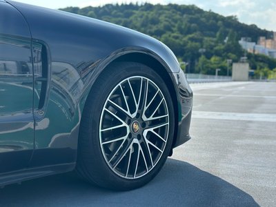 PORSCHE PANAMERA - 7