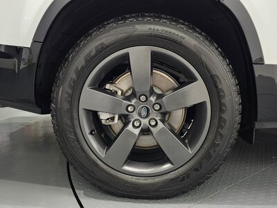 LAND ROVER DEFENDER - 6