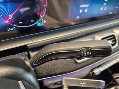 MERCEDES-BENZ GLS - 9