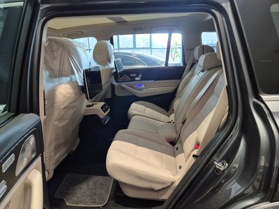 MERCEDES-BENZ GLS - 10