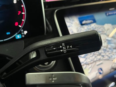 MERCEDES-BENZ E-CLASS - 9