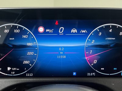 MERCEDES-BENZ E-CLASS - 8