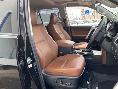 TOYOTA LAND CRUISER PRADO - 8