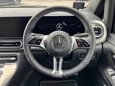 MERCEDES-BENZ V-CLASS - 9