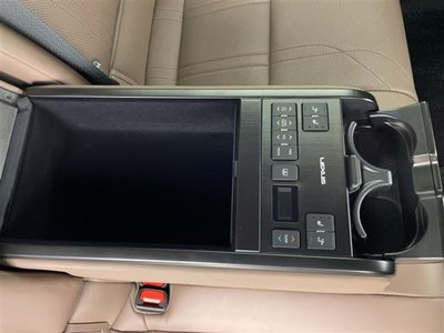 صورة مصغرة 23 لـ 2021 Lexus ES