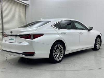 صورة مصغرة 40 لـ 2021 Lexus ES