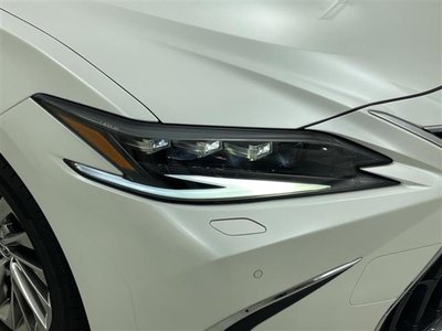 صورة مصغرة 43 لـ 2021 Lexus ES