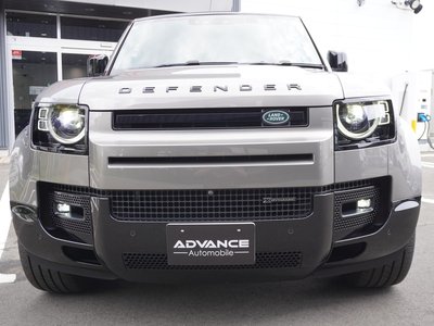LAND ROVER DEFENDER - 5